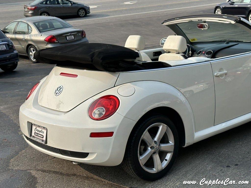 Volkswagen New Beetle  2007