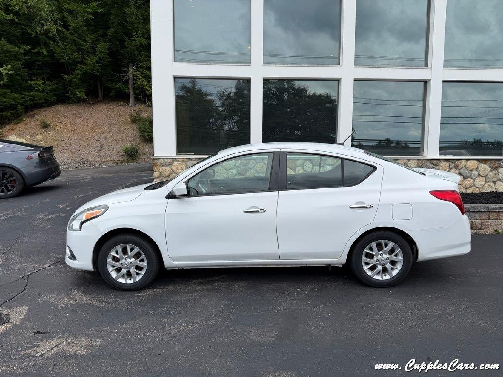 Nissan Versa  2018