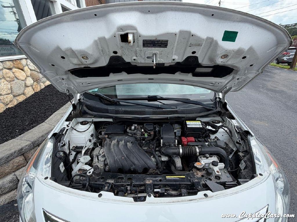 Nissan Versa  2018