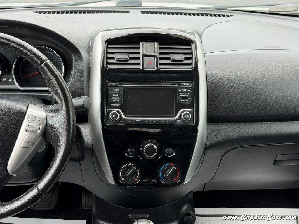 Nissan Versa  2018