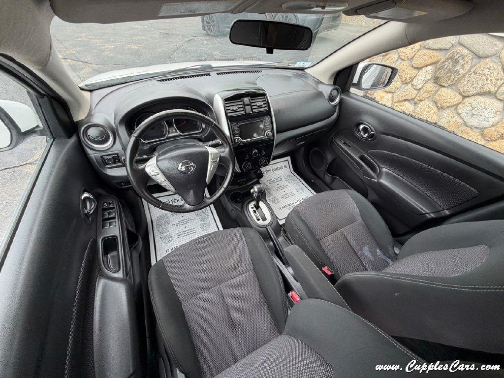 Nissan Versa  2018