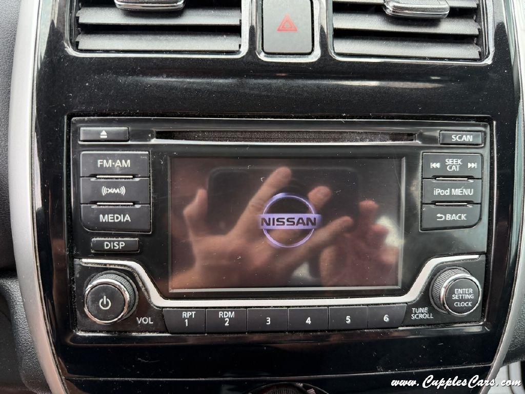 Nissan Versa  2018