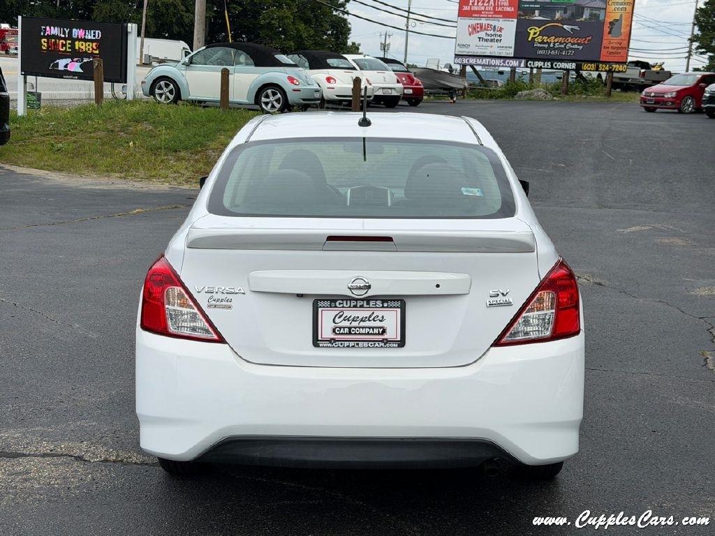 Nissan Versa  2018