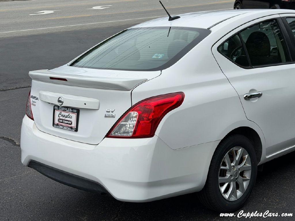 Nissan Versa  2018