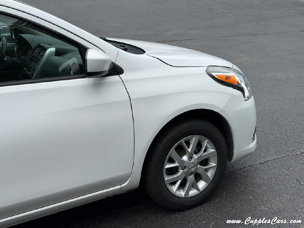 Nissan Versa  2018