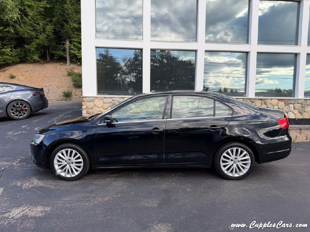 Volkswagen Jetta  2012