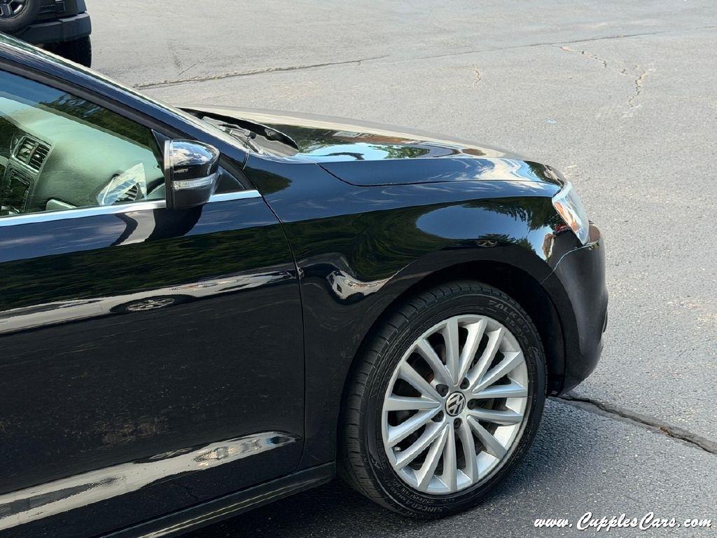 Volkswagen Jetta  2012