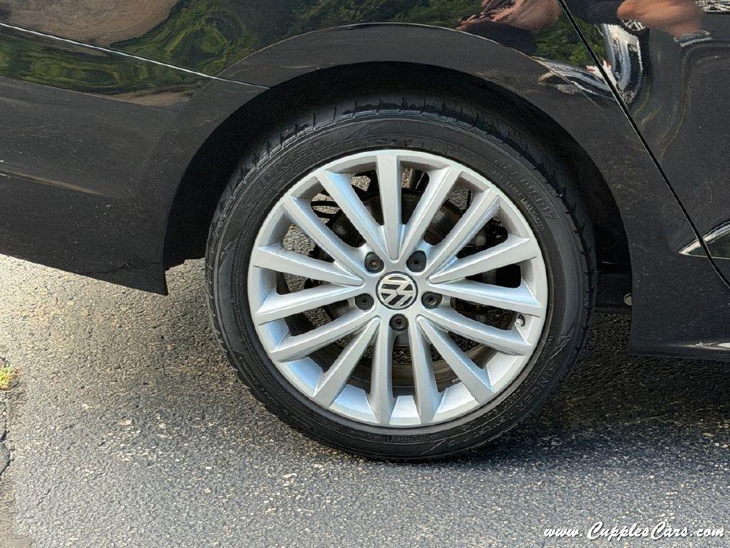 Volkswagen Jetta  2012