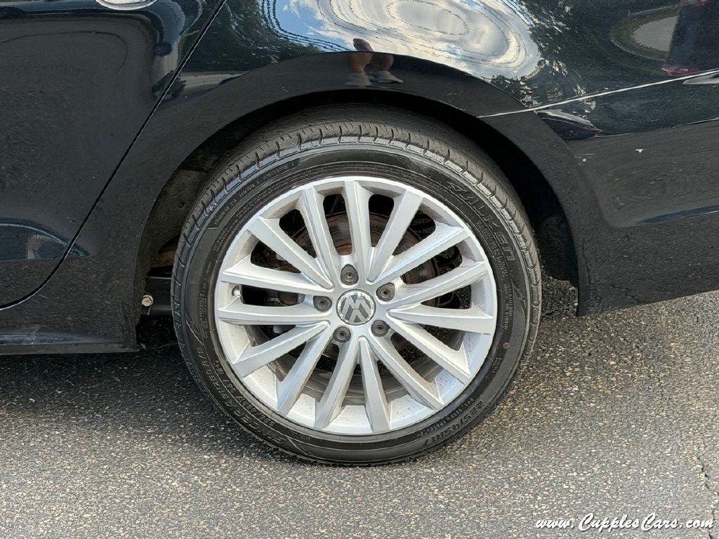 Volkswagen Jetta  2012