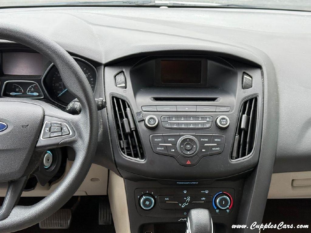 Ford Focus  2017