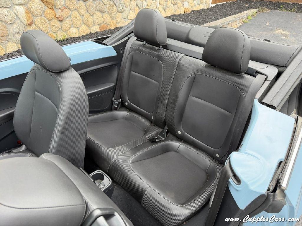Volkswagen Beetle  2015
