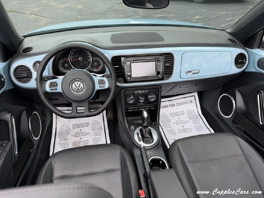 Volkswagen Beetle  2015