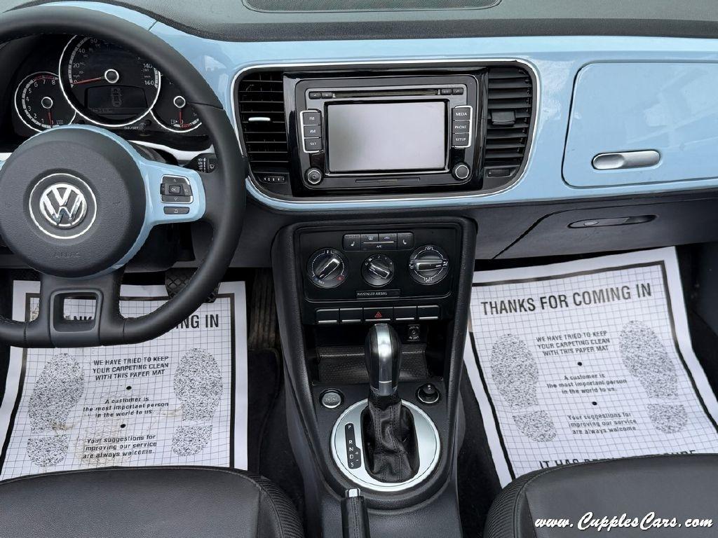 Volkswagen Beetle  2015
