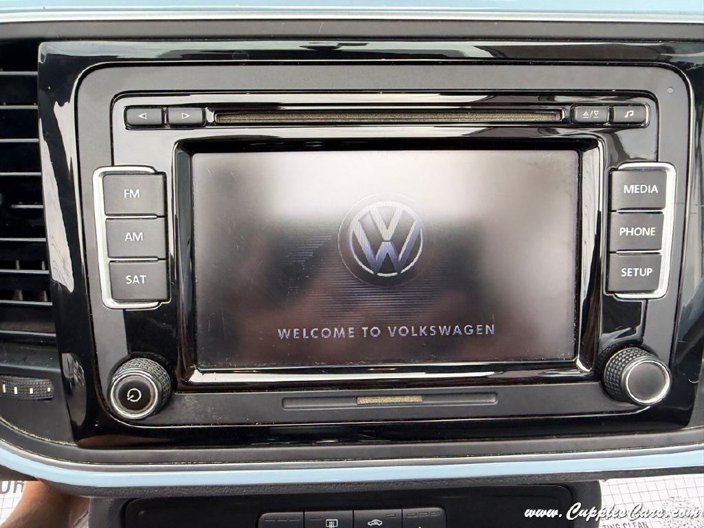 Volkswagen Beetle  2015