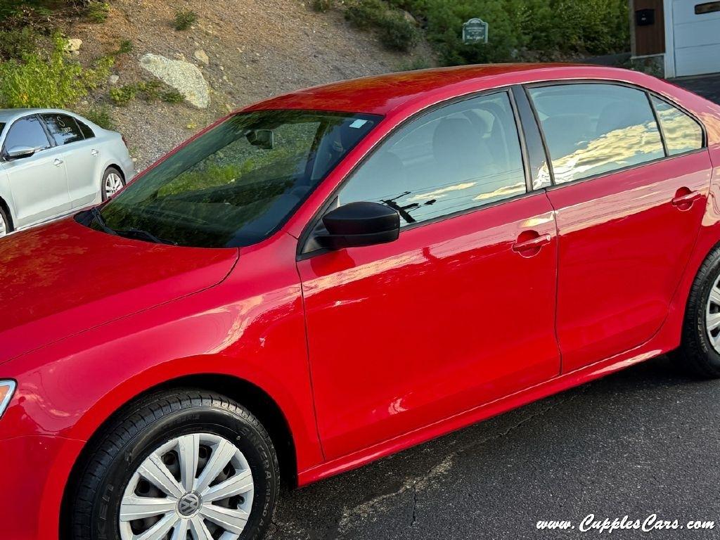 Volkswagen Jetta  2014