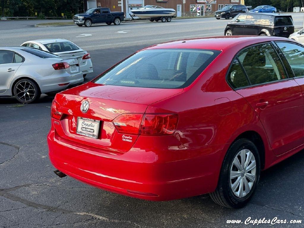Volkswagen Jetta  2014