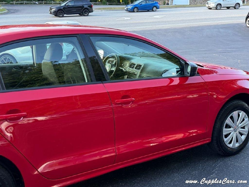 Volkswagen Jetta  2014