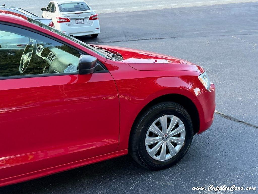 Volkswagen Jetta  2014
