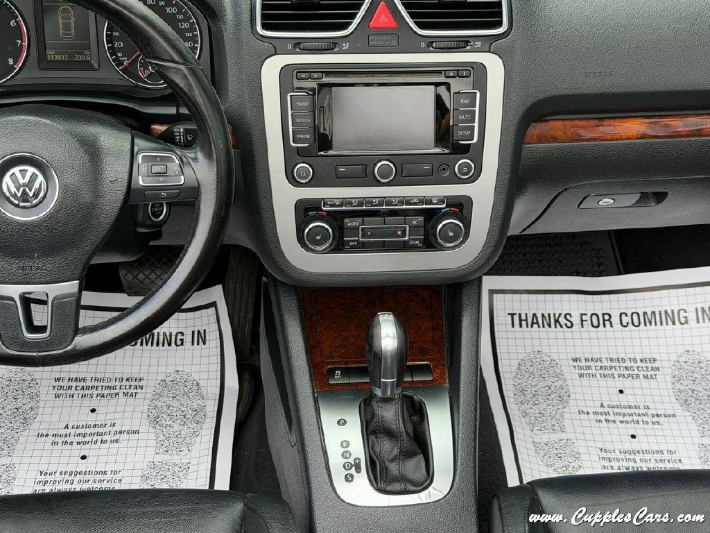 Volkswagen Eos  2012