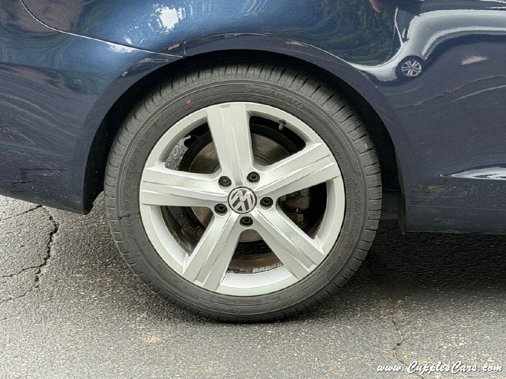 Volkswagen Eos  2012