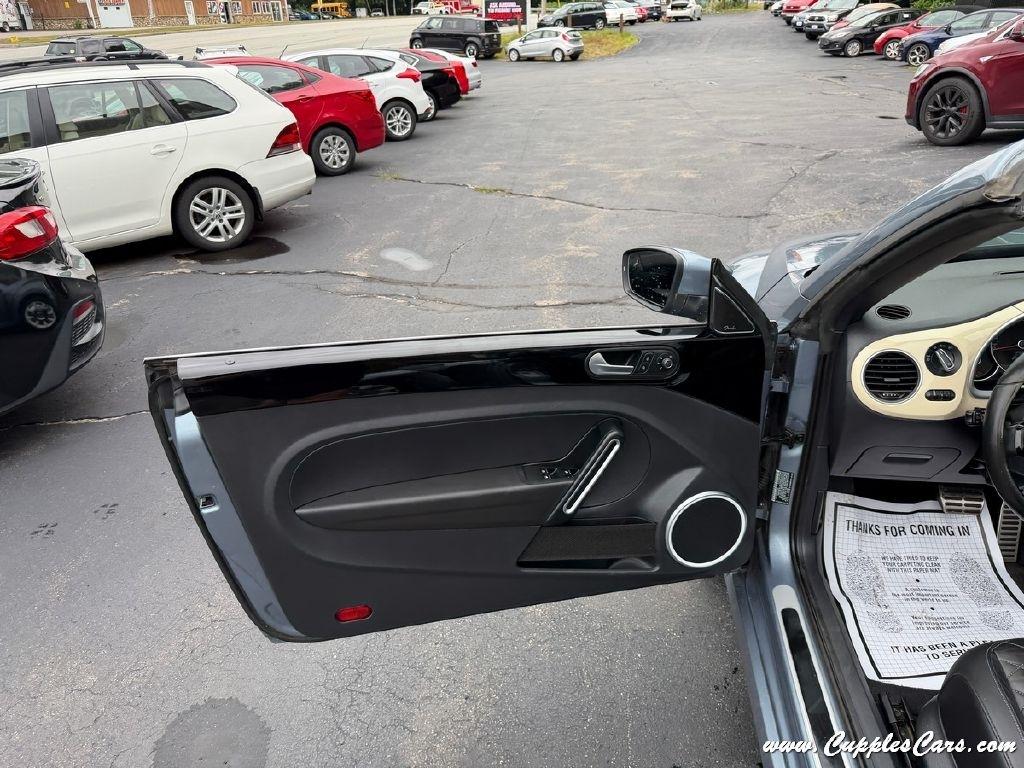 Volkswagen Beetle  2019