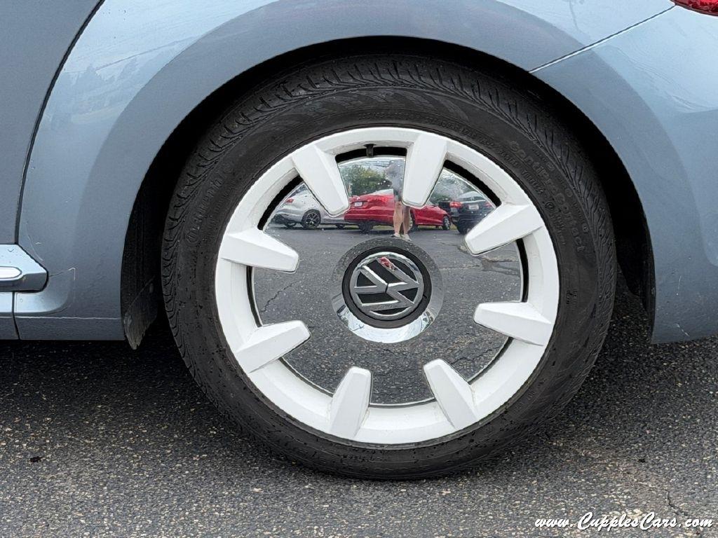 Volkswagen Beetle  2019