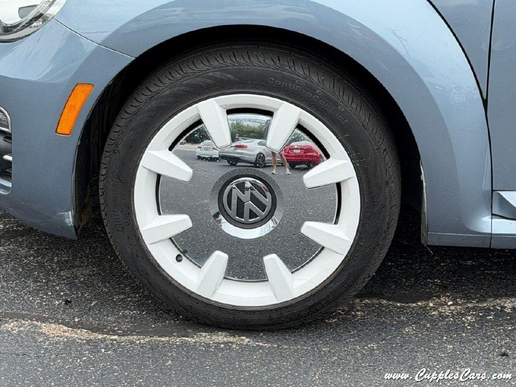 Volkswagen Beetle  2019