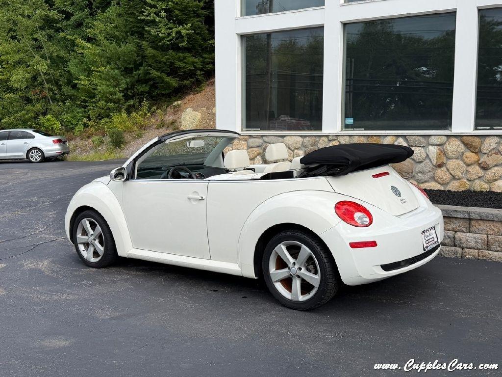 Volkswagen New Beetle  2007