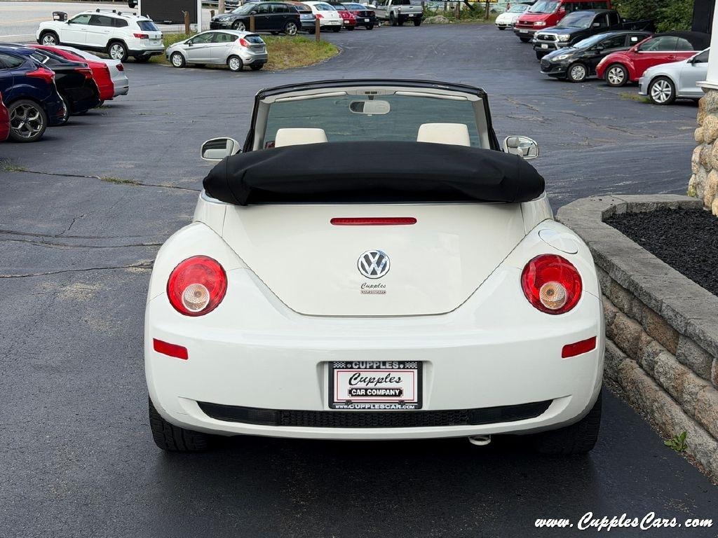 Volkswagen New Beetle  2007