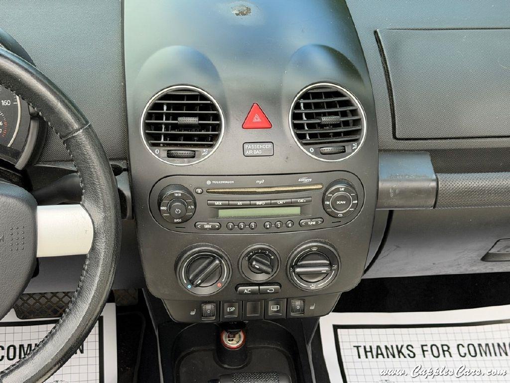 Volkswagen New Beetle  2007
