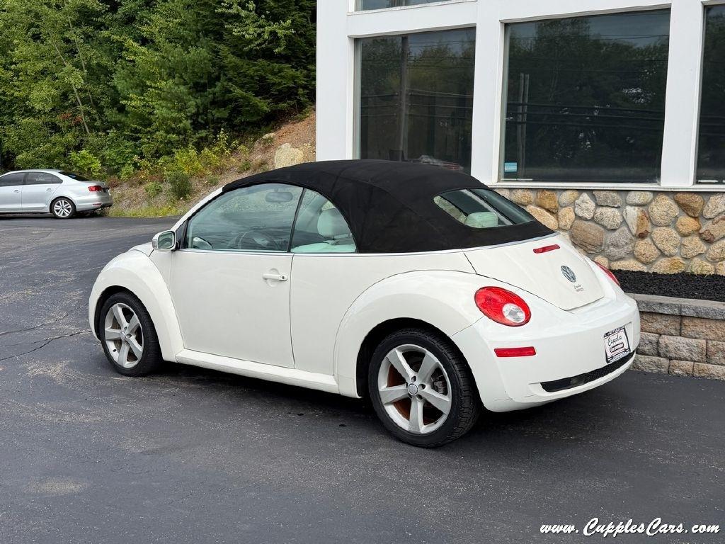 Volkswagen New Beetle  2007