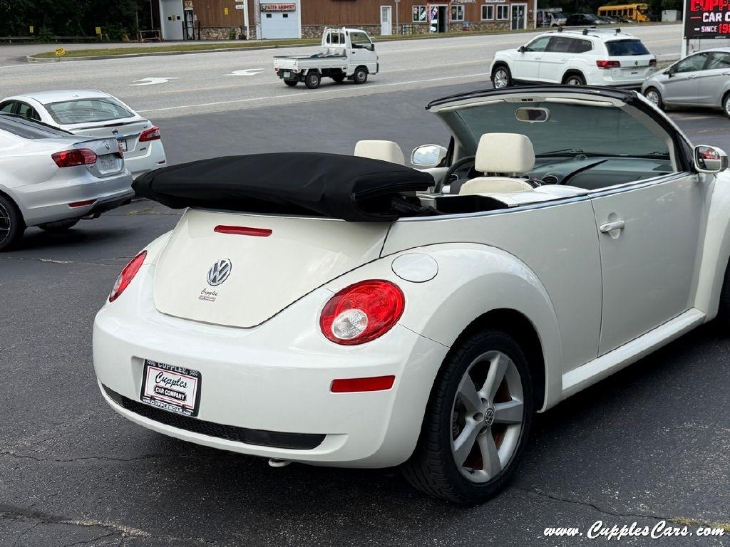 Volkswagen New Beetle  2007