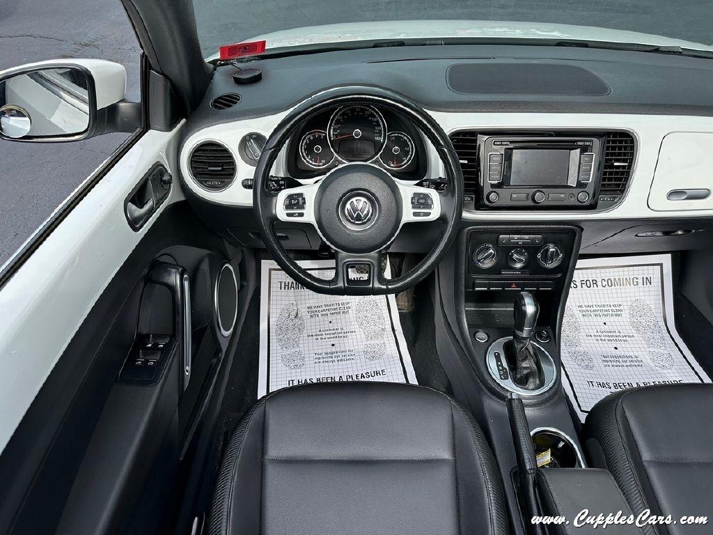 Volkswagen Beetle  2015
