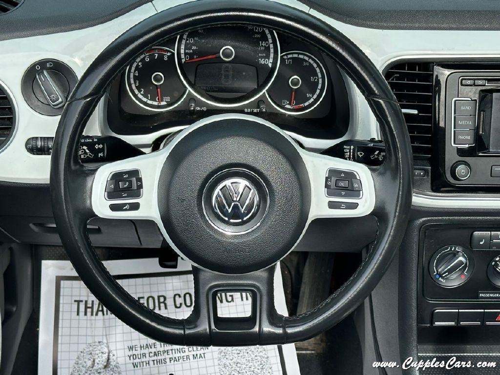 Volkswagen Beetle  2015