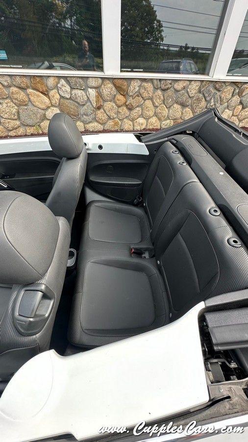 Volkswagen Beetle  2015