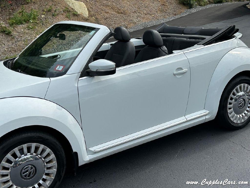 Volkswagen Beetle  2015