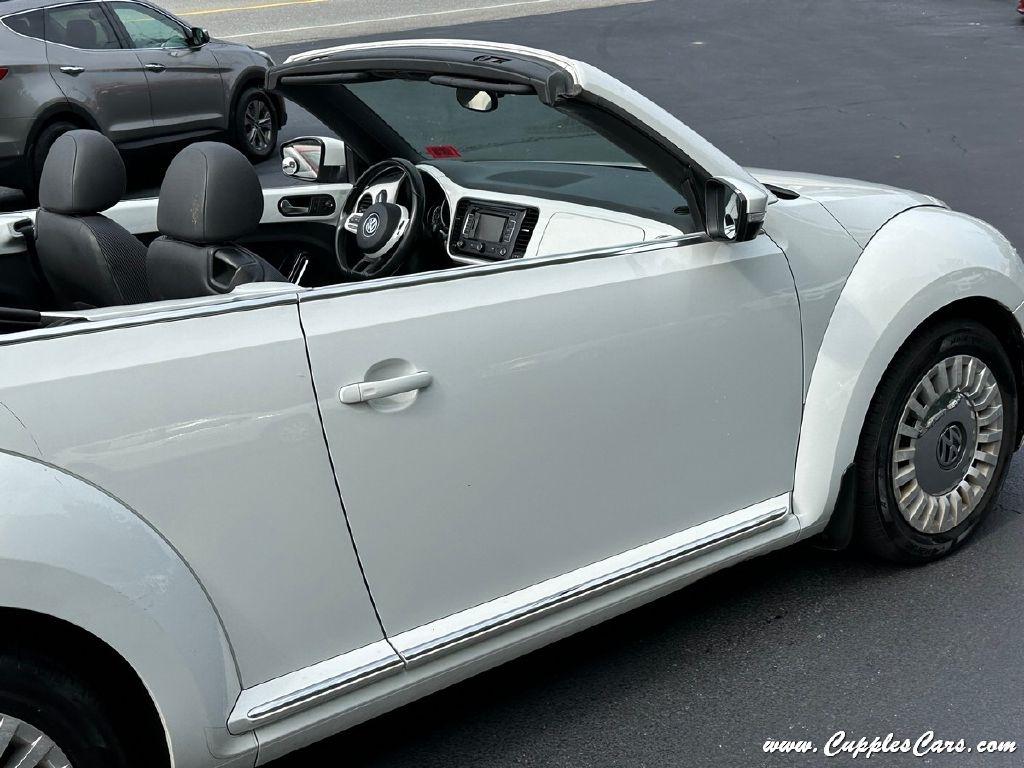 Volkswagen Beetle  2015