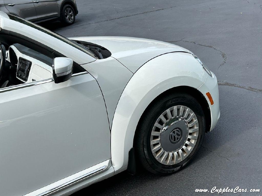 Volkswagen Beetle  2015