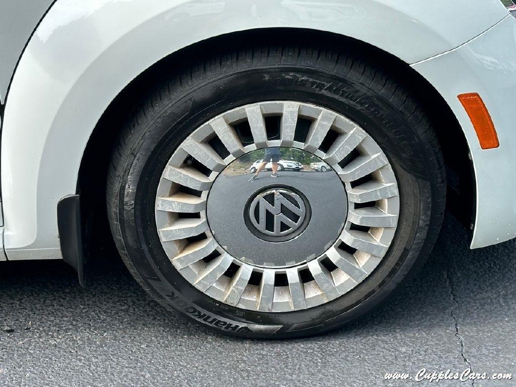 Volkswagen Beetle  2015