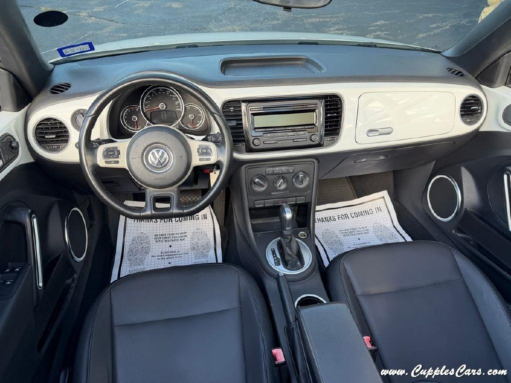 Volkswagen Beetle  2015