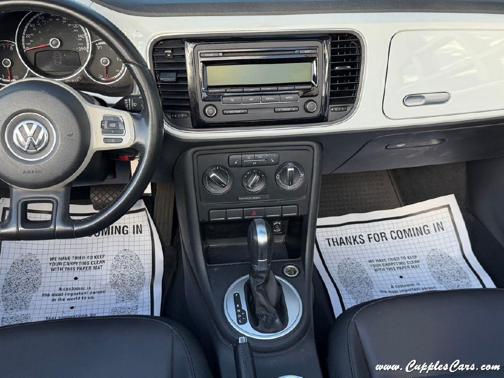 Volkswagen Beetle  2015