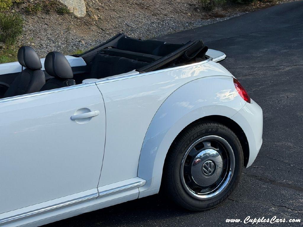 Volkswagen Beetle  2015