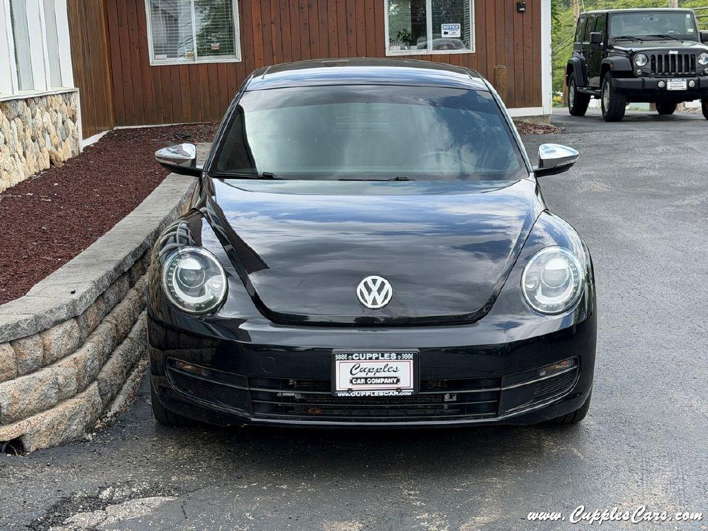 Volkswagen Beetle  2013