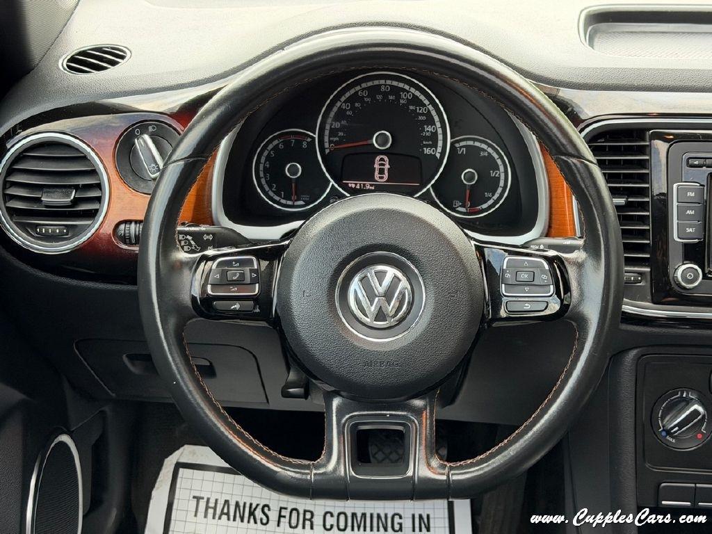 Volkswagen Beetle  2013