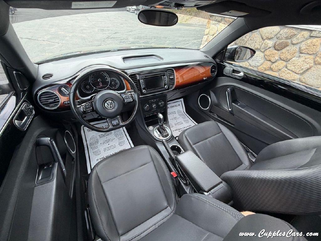 Volkswagen Beetle  2013