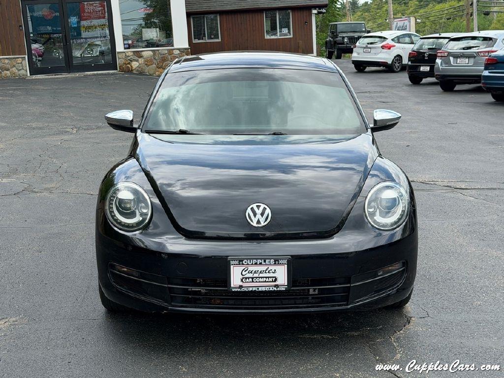 Volkswagen Beetle  2013