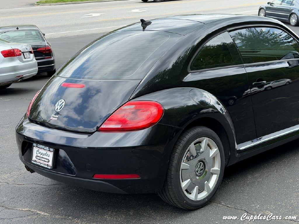Volkswagen Beetle  2013