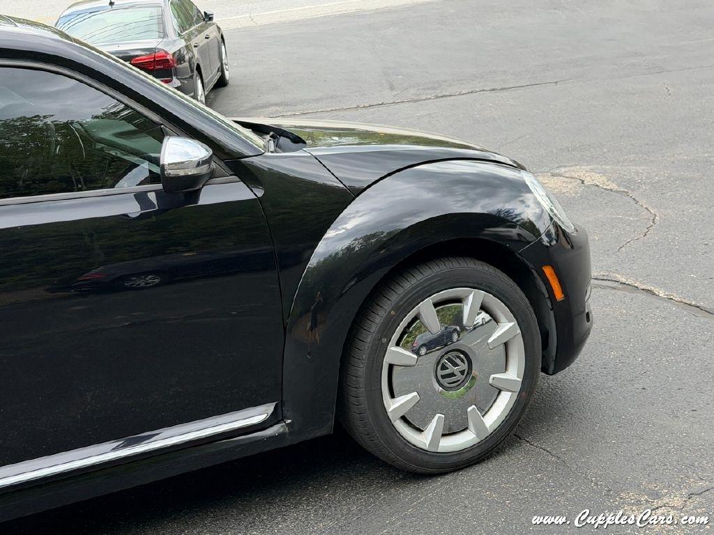 Volkswagen Beetle  2013
