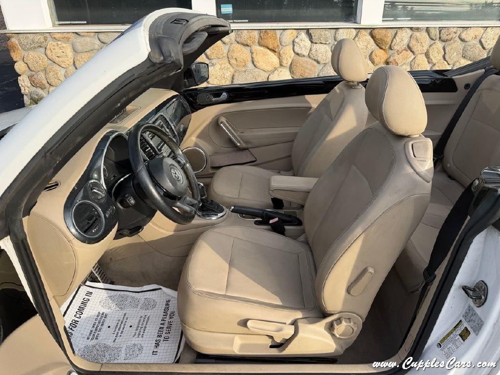 Volkswagen Beetle  2013