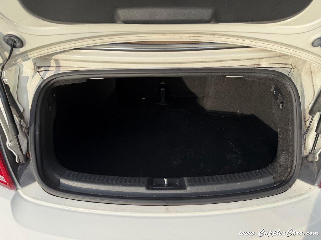 Volkswagen Beetle  2013